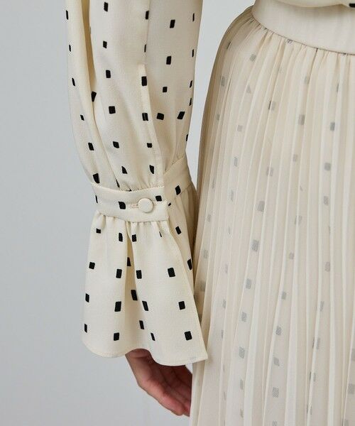ROPE' / ロペ シャツ・ブラウス（半袖以外） | スクエアドットプリントブラウス/イージーケア | 詳細14