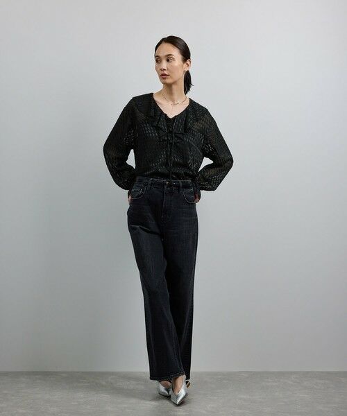 ROPE' / ロペ シャツ・ブラウス（半袖以外） | 【洗える】ラッフルVネックブラウス（ジャガード/リーフプリント）【WEB・一部店舗限定】 | 詳細23