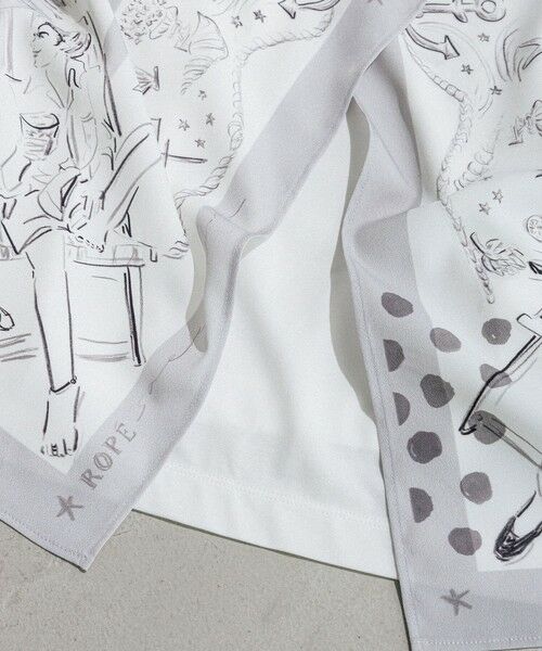 ROPE' / ロペ カットソー | 【洗える】【YUKO SAEKI for ROPE'・コラボ】スカーフ柄プリント Aラインカットソー | 詳細2