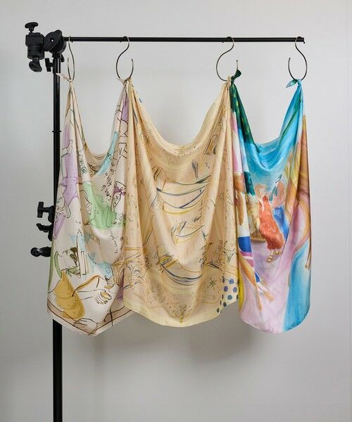 ROPE' / ロペ バンダナ・スカーフ | 【YUKO SAEKI for ROPE’・コラボ】スカーフ柄プリント シルクスカーフ/Lサイズ | 詳細7