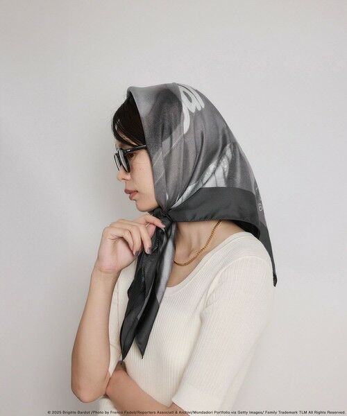 ROPE' / ロペ バンダナ・スカーフ | 【Brigitte Bardot×ROPE'・コラボ】プリントシルクスカーフ/Lサイズ | 詳細4