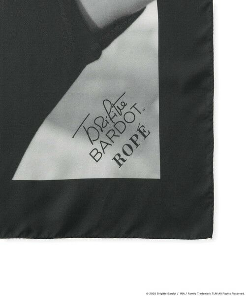 ROPE' / ロペ バンダナ・スカーフ | 【Brigitte Bardot×ROPE'・コラボ】プリントシルクスカーフ/Lサイズ | 詳細7