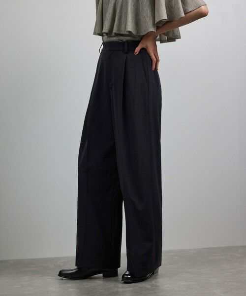 ROPE'/ロペ ワンタックストレートワイドパンツ【REGGIANI(レッジアーニ)】 ブラック(01) 40 ROPE'/ロペ ワンタックストレートワイドパンツ【REGGIANI(レッジアーニ)】 ブラック(01) 40