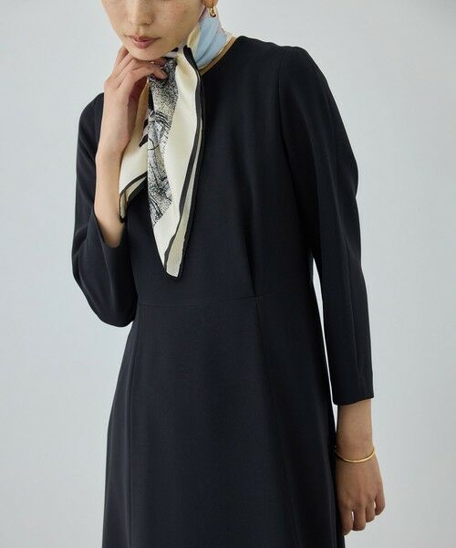 ROPE' / ロペ ロング・マキシ丈ワンピース | トリアセダブルクロス セミフレアーワンピース/イージーケア・セットアップ対応・26SS | 詳細7