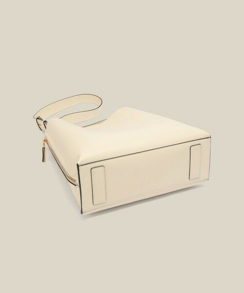 ROPE' / ロペ ショルダーバッグ | 【E'POR】Y BAG Shoulder Large【通勤】【A4対応】【25AW】【ドラマ着用】 | 詳細11