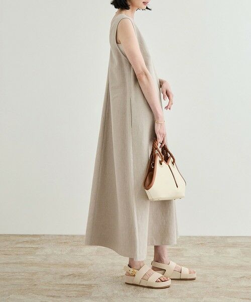 ROPE' / ロペ ロング・マキシ丈ワンピース | 尾州リネン ディープVネックフレアワンピース | 詳細20