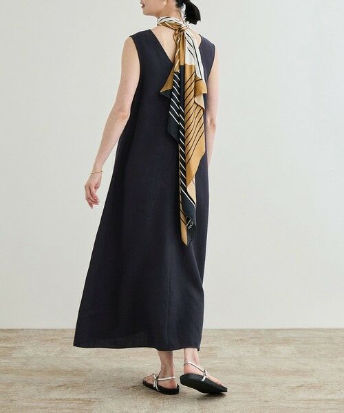 ROPE' / ロペ ロング・マキシ丈ワンピース | 尾州リネン ディープVネックフレアワンピース | 詳細7