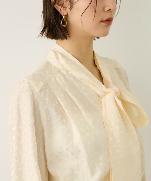 ROPE' / ロペ シャツ・ブラウス | 2WAYドットジャガードボウタイブラウス/イージーケア | 詳細4