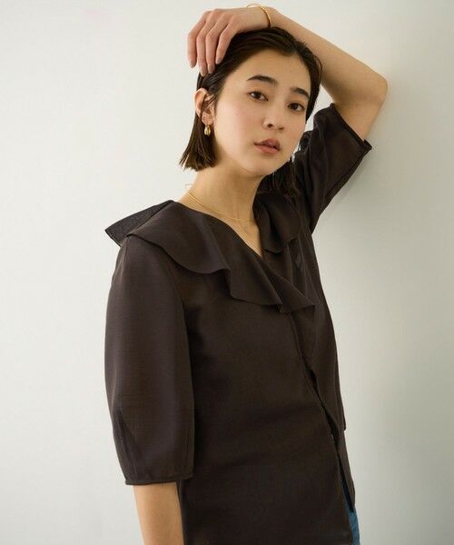 ROPE' / ロペ シャツ・ブラウス | リネンライクフリルカラーブラウス/イージーケア・セットアップ対応（ブラウン(20)）