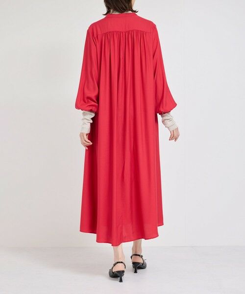 ROPE' / ロペ ロング・マキシ丈ワンピース | ギャザーヨークサテンワンピース/イージーケア | 詳細10