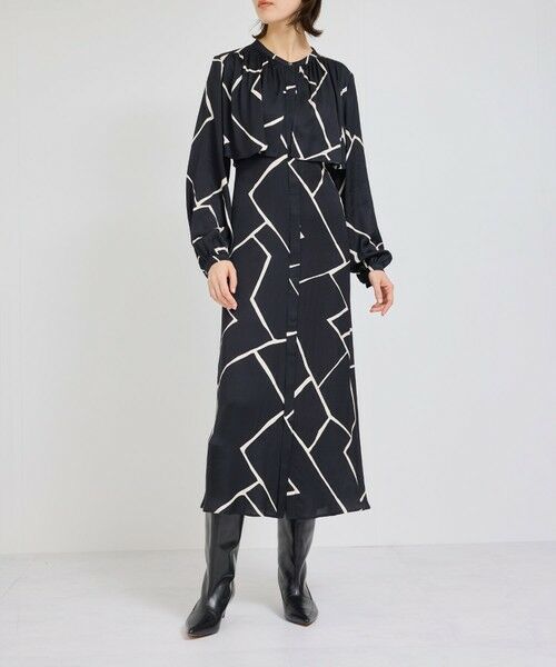 ROPE' / ロペ ロング・マキシ丈ワンピース | ギャザーヨークサテンワンピース/イージーケア | 詳細3