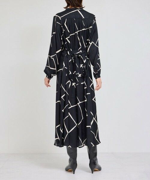 ROPE' / ロペ ロング・マキシ丈ワンピース | ギャザーヨークサテンワンピース/イージーケア | 詳細4