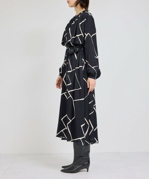 ROPE' / ロペ ロング・マキシ丈ワンピース | ギャザーヨークサテンワンピース/イージーケア | 詳細6