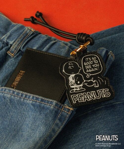 ROPE' / ロペ チャーム | 【WEB限定/一部店舗限定】【E'POR×PEANUTS】別注 ポーチ付き ART CHARM（ブラック(01)）