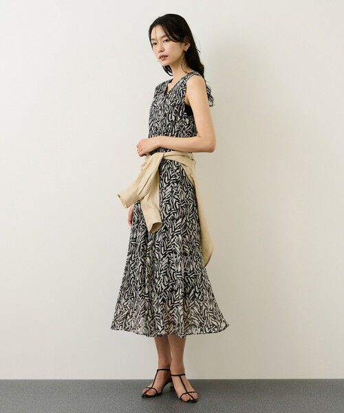 ROPE' / ロペ ロング・マキシ丈ワンピース | 【DEVEAUX(デヴォー)】プリントフレアワンピース | 詳細10