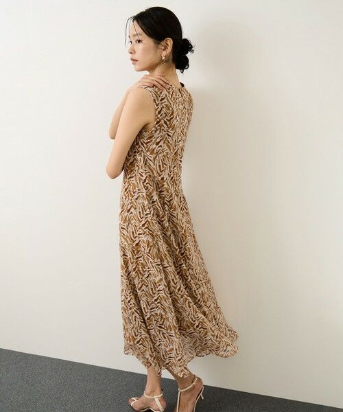 ROPE' / ロペ ロング・マキシ丈ワンピース | 【DEVEAUX(デヴォー)】プリントフレアワンピース | 詳細12