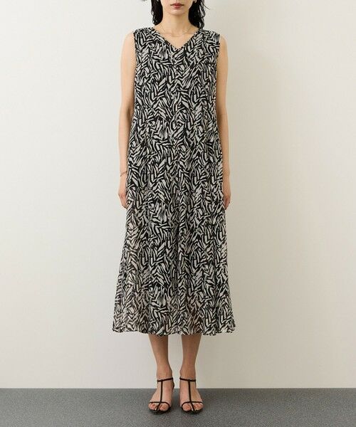 ROPE' / ロペ ロング・マキシ丈ワンピース | 【DEVEAUX(デヴォー)】プリントフレアワンピース | 詳細13