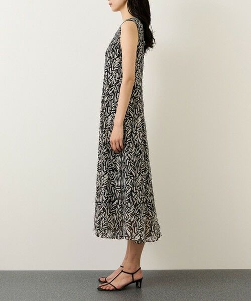 ROPE' / ロペ ロング・マキシ丈ワンピース | 【DEVEAUX(デヴォー)】プリントフレアワンピース | 詳細14