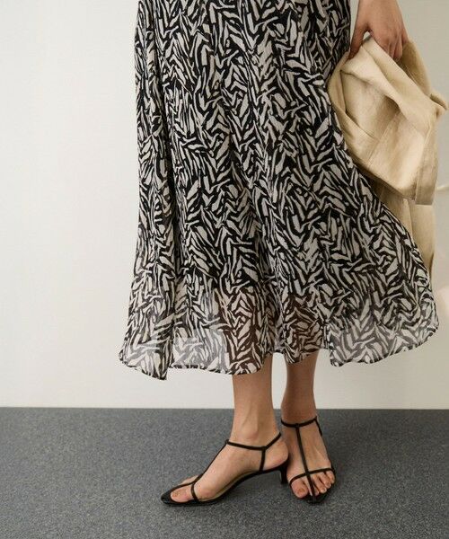 ROPE' / ロペ ロング・マキシ丈ワンピース | 【DEVEAUX(デヴォー)】プリントフレアワンピース | 詳細9