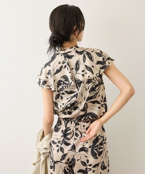 ROPE' / ロペ シャツ・ブラウス | 【DEVEAUX(デヴォー)】フラワープリントドレープカラーブラウス/セットアップ対応 | 詳細2