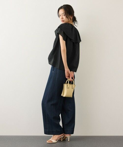 ROPE' / ロペ シャツ・ブラウス | 【一部WEB限定】Vネックフリルブラウス(無地・ピンストライプ)/イージーケア | 詳細15