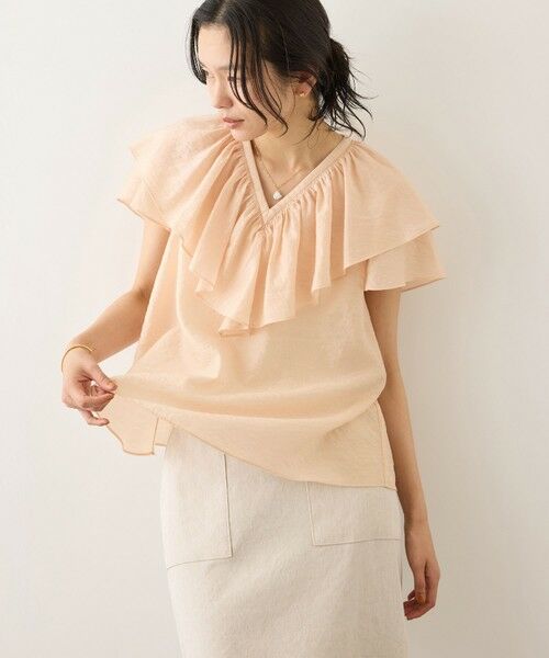 ROPE' / ロペ シャツ・ブラウス | 【一部WEB限定】Vネックフリルブラウス(無地・ピンストライプ)/イージーケア | 詳細9