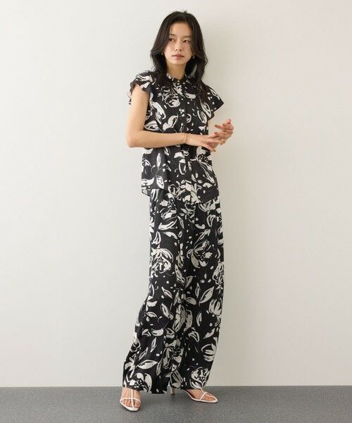 ROPE' / ロペ その他パンツ | 【DEVEAUX(デヴォー)】フラワープリントイージーパンツ/セットアップ対応 | 詳細3