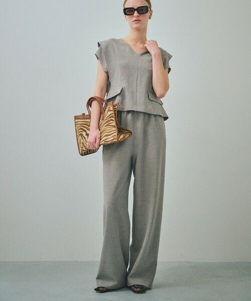 ROPE' / ロペ シャツ・ブラウス | 【一部店舗限定】【REALM（レルム）】V-NECK BLOUSE｜セットアップブラウス　26SS | 詳細4