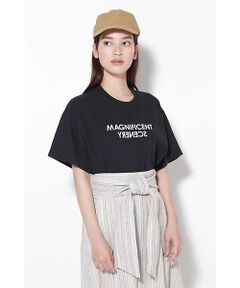 ロゴプリントTシャツ