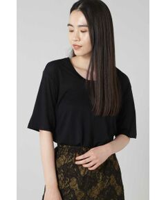 ベーシックTシャツ