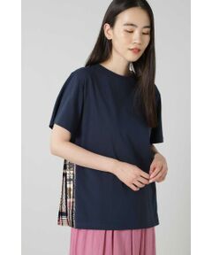 バックプリントプリーツTシャツ