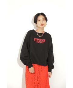 ＜ROSE BUD別注＞Stranger Things クロップドプリントスウェット