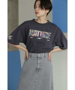 グラフィックプリントTシャツ