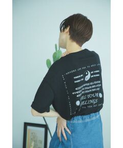 ソウルグラフィックTシャツ