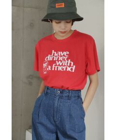 ロゴプリントTシャツ