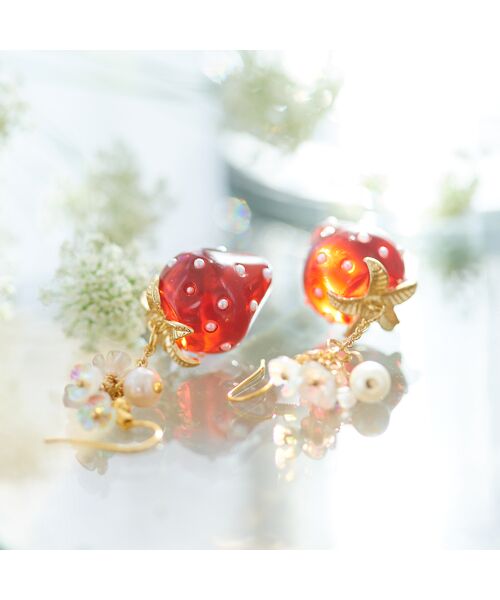 Rose Tiara / ローズティアラ ネックレス・ペンダント・チョーカー | いちごのピアス | 詳細1