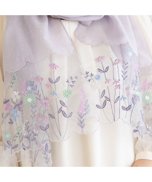 Rose Tiara / ローズティアラ マフラー・ショール・スヌード・ストール | オーガンジー切替刺繍ストール | 詳細9