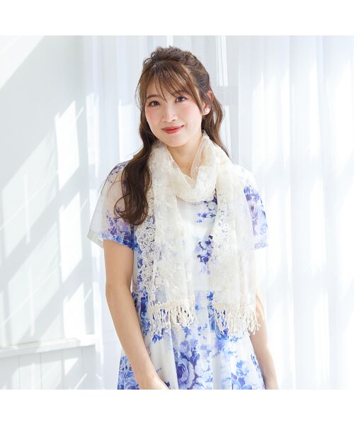 Rose Tiara / ローズティアラ マフラー・ショール・スヌード・ストール | エレガントフラワーストール | 詳細1