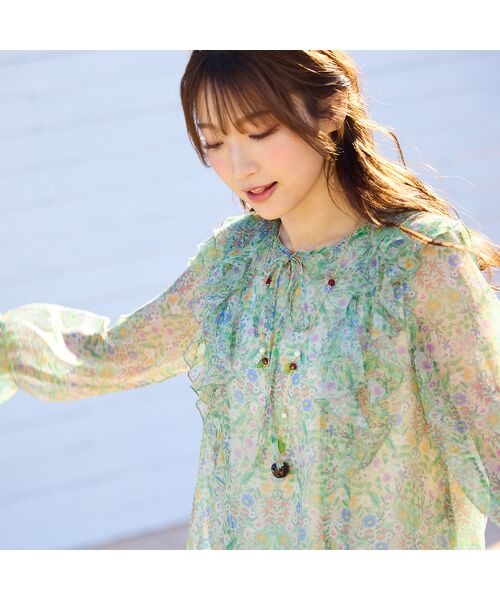 Rose Tiara/ローズティアラ 【22fabric】フラワーガーデン/ブラウス ベージュ 46 Rose Tiara/ローズティアラ 【22fabric】フラワーガーデン/ブラウス ベージュ 46