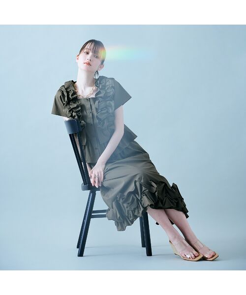 Rose Tiara/ローズティアラ 【セットアップ対応】ギャザーフリルブラウス カーキ 42 Rose Tiara/ローズティアラ 【セットアップ対応】ギャザーフリルブラウス カーキ 42