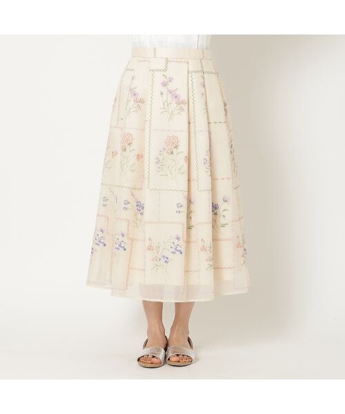 Rose Tiara / ローズティアラ ミニ・ひざ丈スカート | 【セットアップ対応】パネル風刺繍スカート | 詳細9