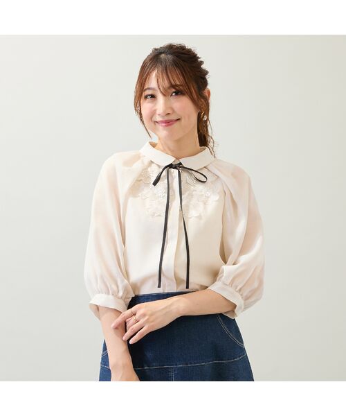 Rose Tiara / ローズティアラ シャツ・ブラウス | 【手洗いOK】襟付きフラワーモチーフブラウス | 詳細1