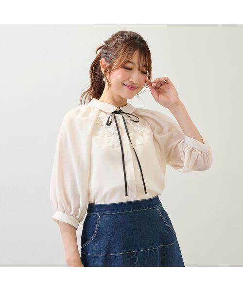 Rose Tiara / ローズティアラ シャツ・ブラウス | 【手洗いOK】襟付きフラワーモチーフブラウス | 詳細2