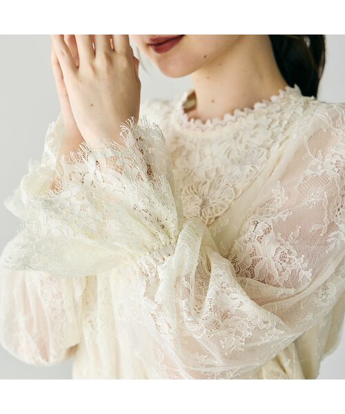 Rose Tiara / ローズティアラ シャツ・ブラウス | フラワーモチーフ付きレースブラウス | 詳細6