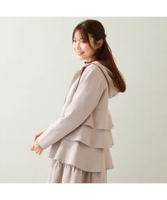 美品 大きいサイズ ローズティアラ フリル パーカー セットアップ対応】 2段フリルパーカー／ 大きいサイズ ローズ