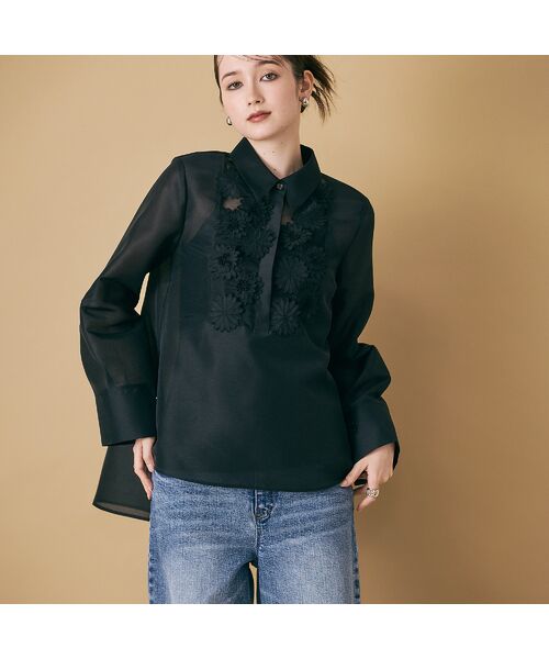 Rose Tiara / ローズティアラ シャツ・ブラウス | 立体フラワーモチーフ付きブラウス | 詳細6