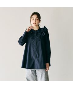 <b>Audie a Muses × M-StyleLuxeコラボアイテム</b><br><br>《Design》<br>・クラシックな女性らしさを演出してくれるブラウスです。<br>・たくさんついたリボンモチーフが顔を飾り、遊び心あるコーディネートを実現。<br>・すっきりとした身頃や袖が、リボンモチーフを強調したデザイントップス。<br>・きちんと見えするシャツ素材に、リボンモチーフでかわいらしさもUP。<br><br><br>【M-StyleLuseコラボアイテム】<br>ブラウス/ 83035514<br>ワンピース/ 83015514<br><br>■洗濯：水洗い可<br>■透け感：なし<br>■裏地：なし<br>■ポケット：なし<br><br>《Fabric》<br>・ストレッチ機能を持つ糸を打ち込みコンパクト感をプラス。<br>・最後にバイオ加工で仕上げ、より柔らかい風合いに。<br><br><font color='#6495ed'>Rose Tiara with M-StyleLuxe</font><br>愛知県を拠点にリボンのプロを目指す全国初のリボン協会。<br>ママ、主婦、女性の起業を応援する協会では全国にサロンを持ち、ハンドメイドリボンの販売、ワークショップを開催しています。<br><br><br>【お取り扱い等について】<br>・取り扱いについては、商品についている品質表示でご確認ください。<br>・照明の関係により、実際よりも色味が違って見える場合があります。<br>またパソコン・スマートフォンなどの環境により、若干製品と画像のカラーが異なる場合もございます。予めご了承ください。<br>・商品画像はサンプルのため、色味やサイズ、プリント位置、仕様などに変更がある場合がございますので、予めご了承ください。<br><br><br><b>Audie a Muses / オーディア ミューズ</b><br>スタンダードなアイテムに女性らしい柔らかさを加え、モードに仕上げたオーディアミューズ。<br>コンサバティブになりすぎず、構築的なシルエットと手の込んだディティールで織りなすクチュール感のあるアイテム。<br>上質なエレガンスを纏い、自分らしくオシャレを楽しむ女性に向けた華やぎ感のあるフェミニンモードを提案。<BR>