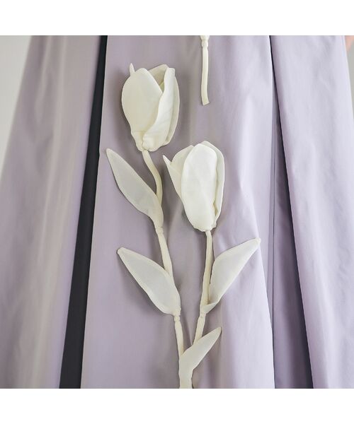 Rose Tiara / ローズティアラ ミニ・ひざ丈スカート | 立体フラワーモチーフ付きフレアスカート | 詳細8