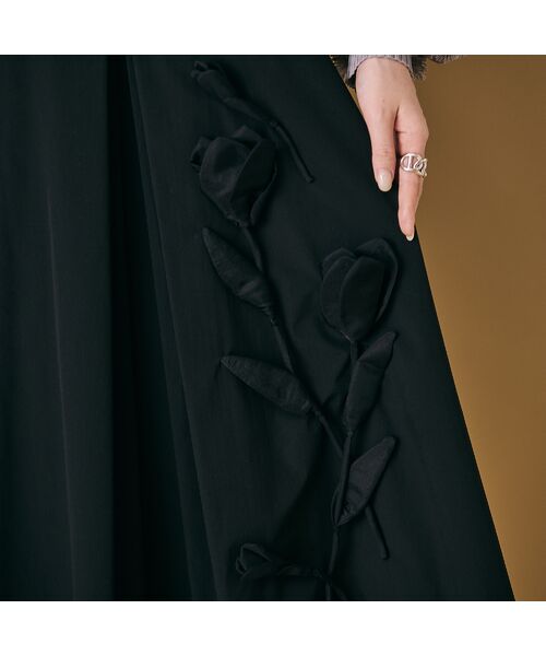 Rose Tiara / ローズティアラ ミニ・ひざ丈スカート | 立体フラワーモチーフ付きフレアスカート | 詳細11