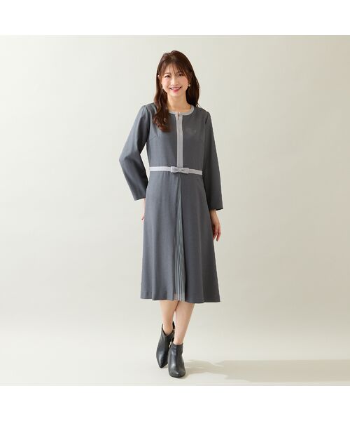 Rose Tiara / ローズティアラ ミニ丈・ひざ丈ワンピース | 【美シルエット】【イージーケア/UVカット】シフォンプリーツ切替ワンピース | 詳細1